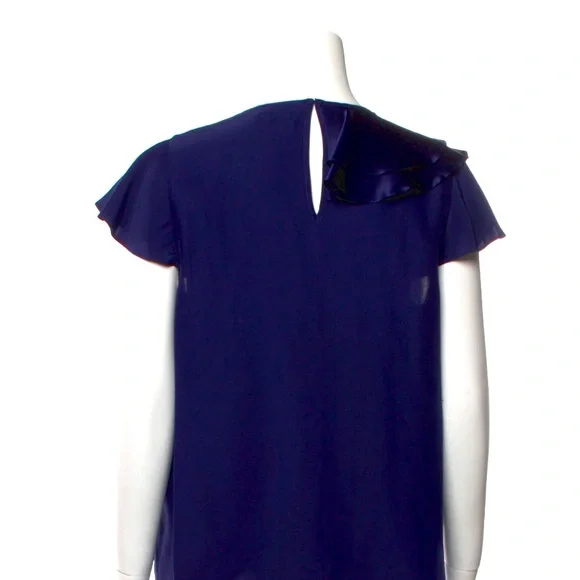 Parker Silk Crew Neck Blouse - Picture 2 of 3